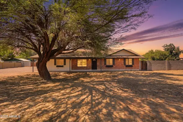 2266 E Willis Road, Gilbert, AZ 85297