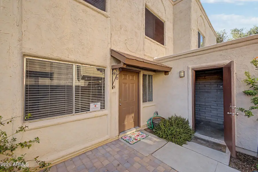 8113 E Glenrosa Avenue, Scottsdale, AZ 85251 - #2