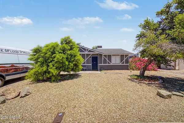 9036 W Royal Palm Road, Peoria, AZ 85345