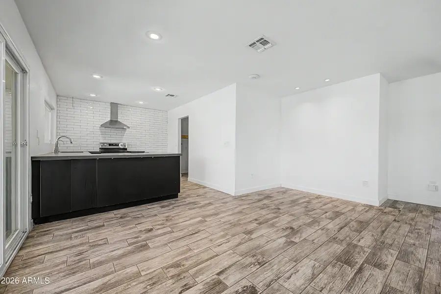1110 W La Jolla Drive, Tempe, AZ 85282 - #3