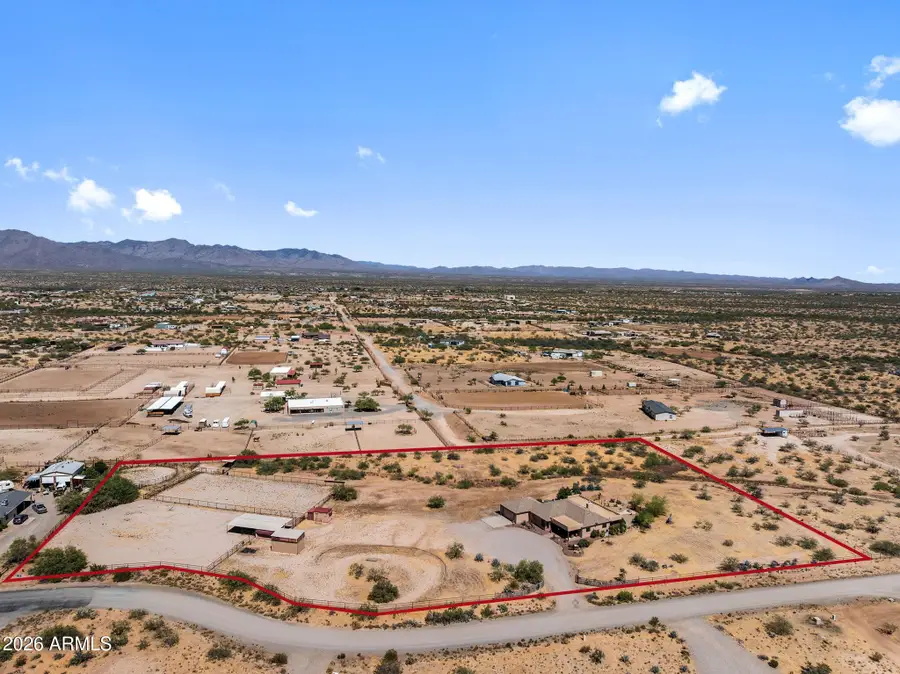 27755 S Clydesdale Avenue, Congress, AZ 85332 - #2