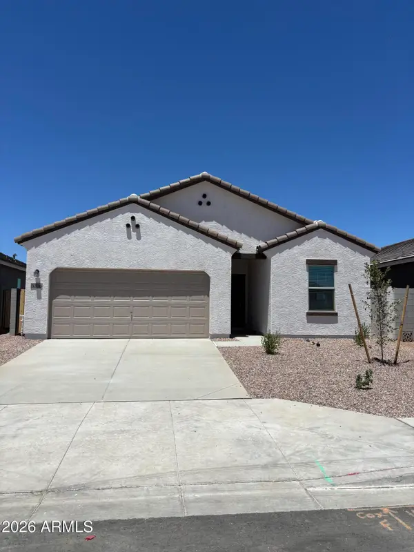 5706 E Hornblende Way, San Tan Valley, AZ 85143