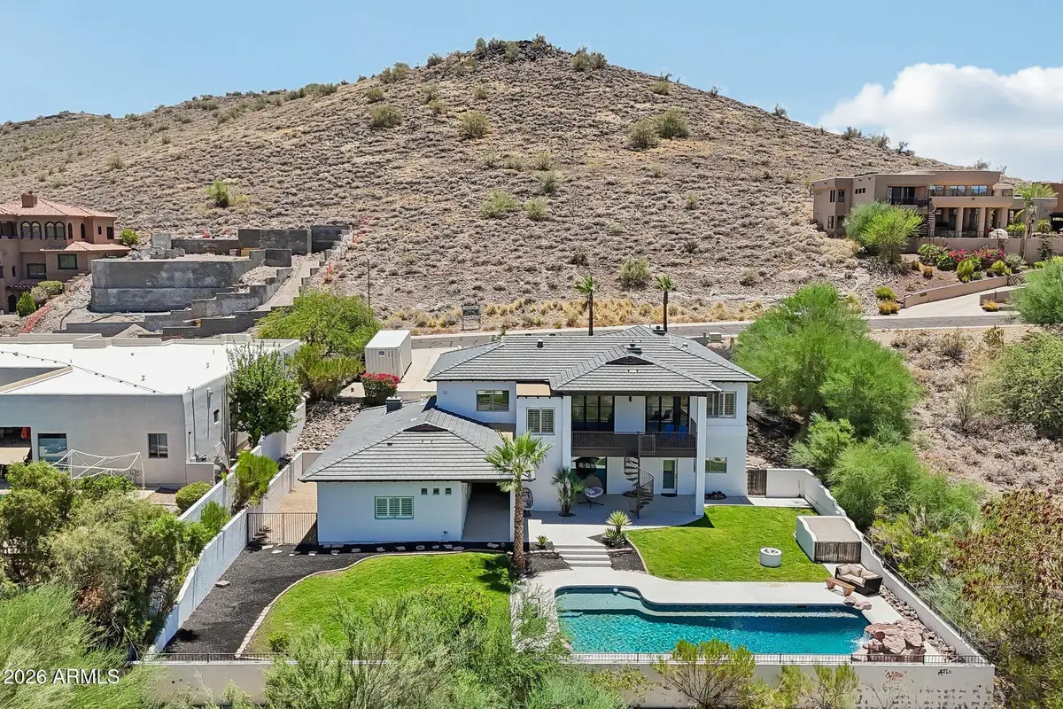 6132 W Alameda Road, Glendale, AZ 85310 - #1