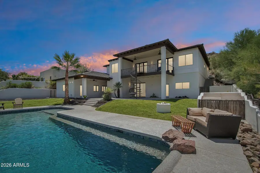 6132 W Alameda Road, Glendale, AZ 85310 - #2
