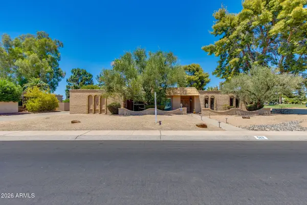 512 W Moon Valley Drive, Phoenix, AZ 85023