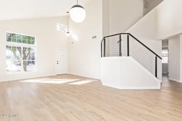 1018 W Kings Avenue, Phoenix, AZ 85023