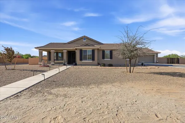 3760 W Roberts Road, San Tan Valley, AZ 85144