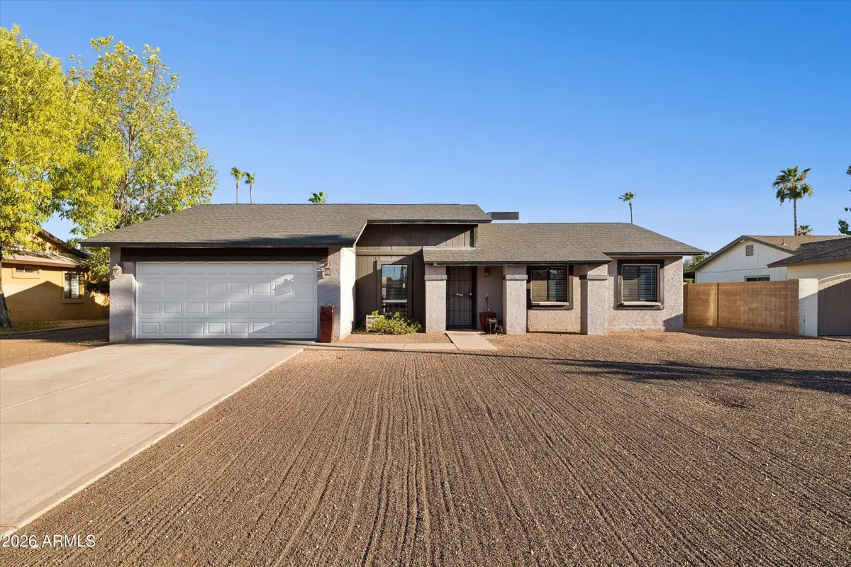 4921 E Winchcomb Drive, Scottsdale, AZ 85254 - #1