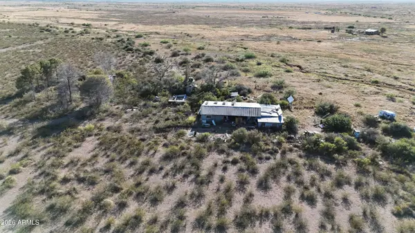 110 E Erie Drive, Douglas, AZ 85607