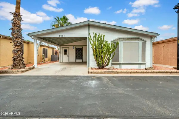 6081 S Oakmont Drive, Chandler, AZ 85249