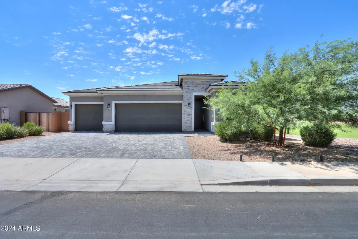 1249 E Silver Reef Drive, Casa Grande, AZ 85122 - #1