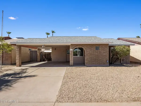 406 E Oraibi Drive, Phoenix, AZ 85024