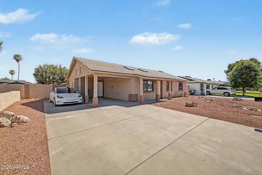 6727 W San Miguel Avenue, Glendale, AZ 85303 - #3