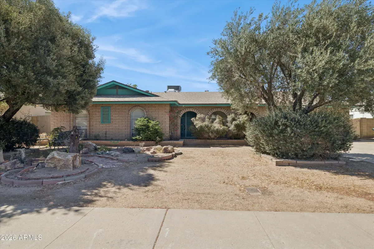 5209 W Las Palmaritas Drive, Glendale, AZ 85302 - #1