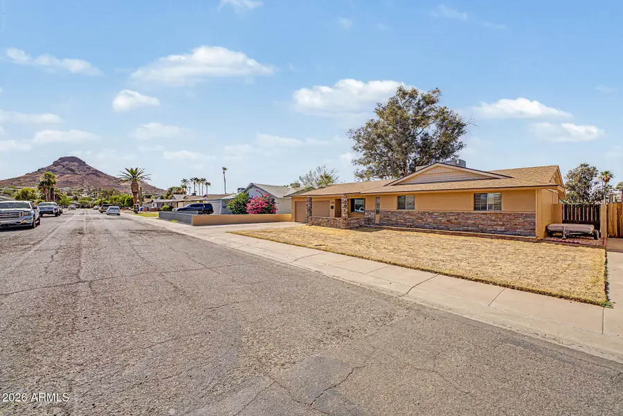 2248 E Blanche Drive, Phoenix, AZ 85022 - #2