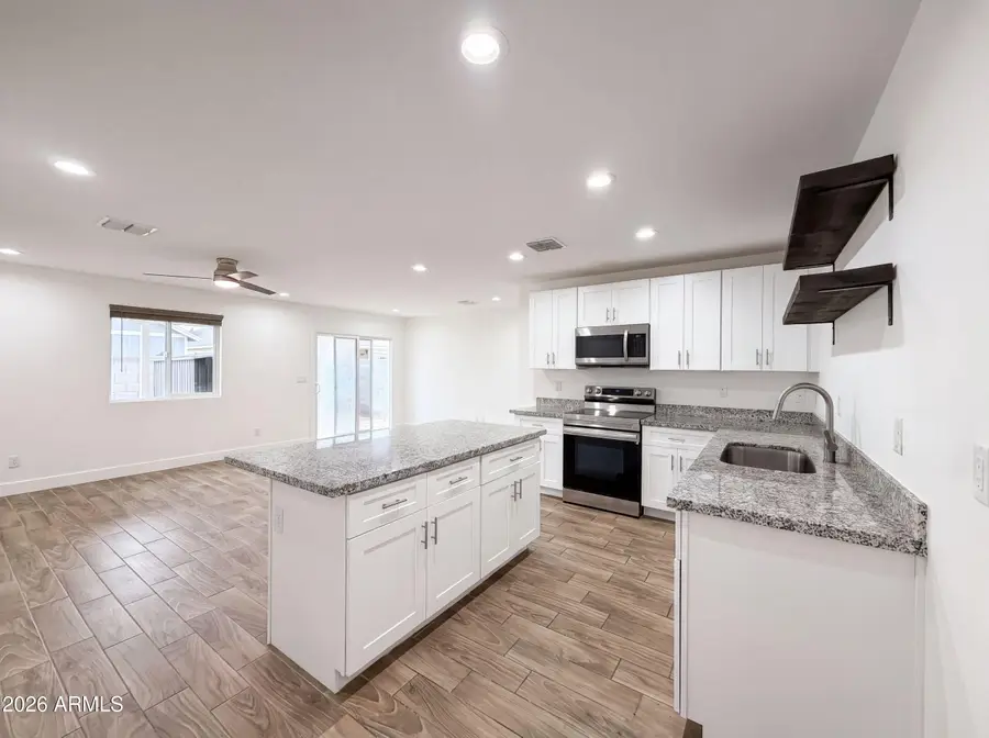 5713 S 13th Avenue, Phoenix, AZ 85041 - #2