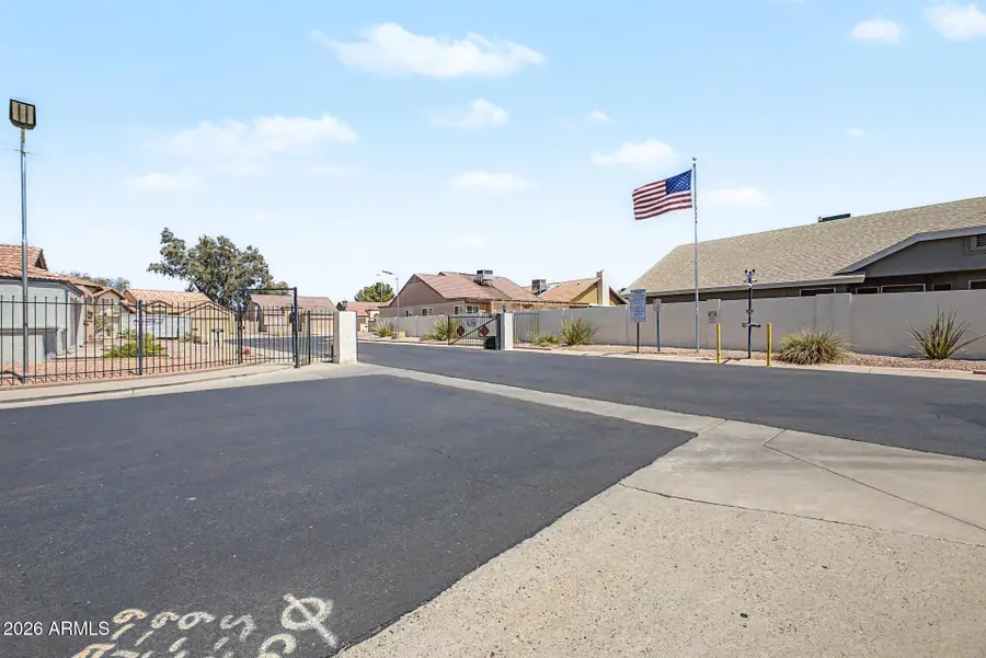 10405 N 65th Drive, Glendale, AZ 85302 - #2
