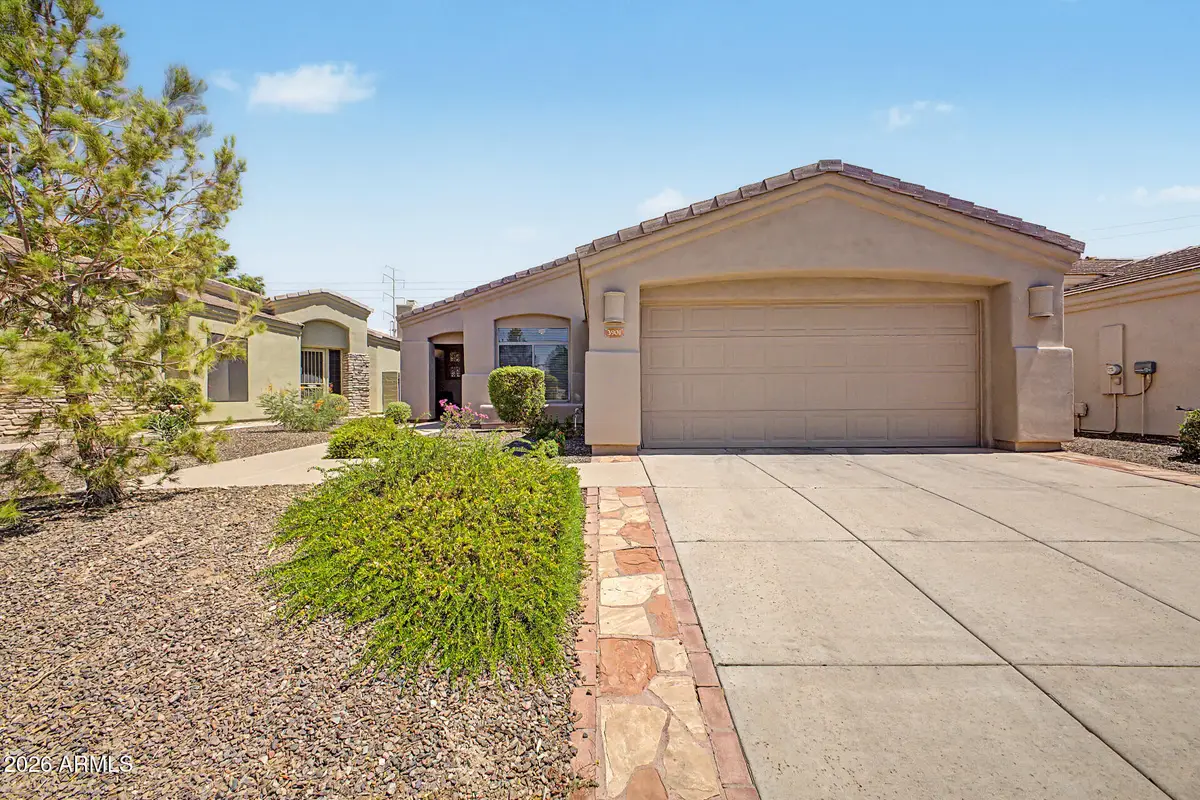 3901 E Carter Drive, Phoenix, AZ 85042 - #1