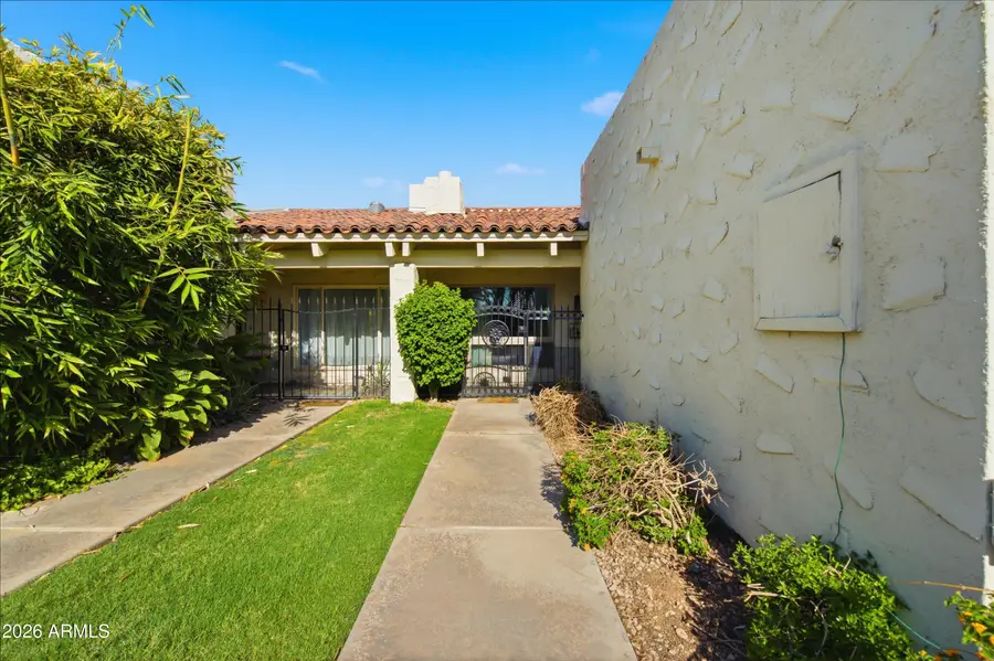 5558 N 71st Street, Paradise Valley, AZ 85253 - #3