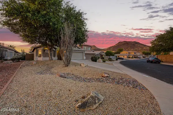 6458 W Saddlehorn Road, Phoenix, AZ 85083