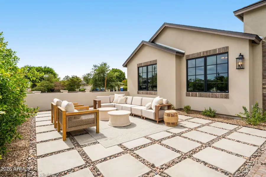 3802 E Campbell Avenue, Phoenix, AZ 85018 - #3
