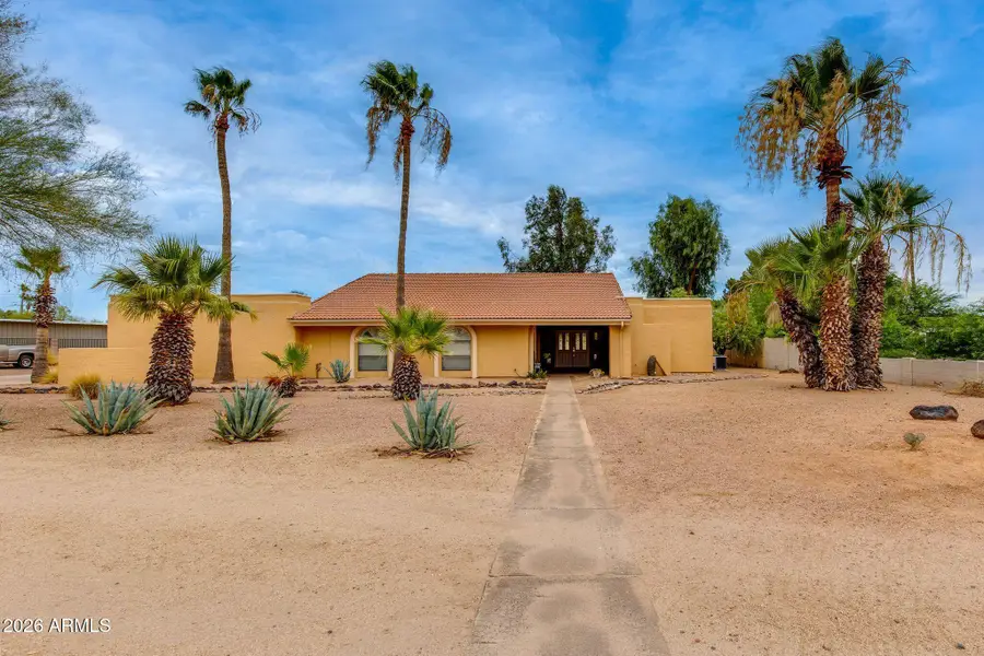 8117 E Gray Road, Scottsdale, AZ 85260 - #3