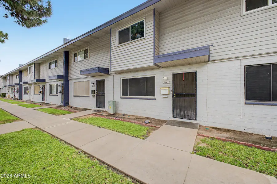 2541 W Rose Lane #A4, Phoenix, AZ 85017 - #2