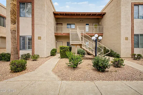 205 N 74th Street #112, Mesa, AZ 85207