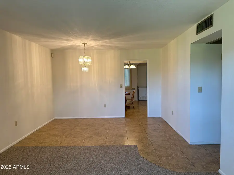 10856 W Santa Fe Drive, Sun City, AZ 85351 - #3