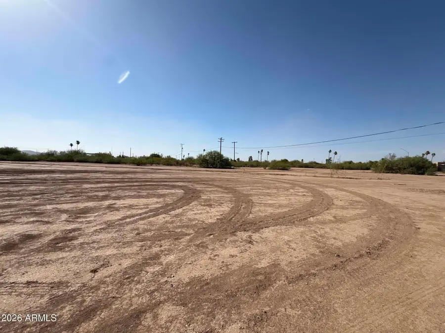 3745 W Pacific Drive #5, Eloy, AZ 85131 - #2