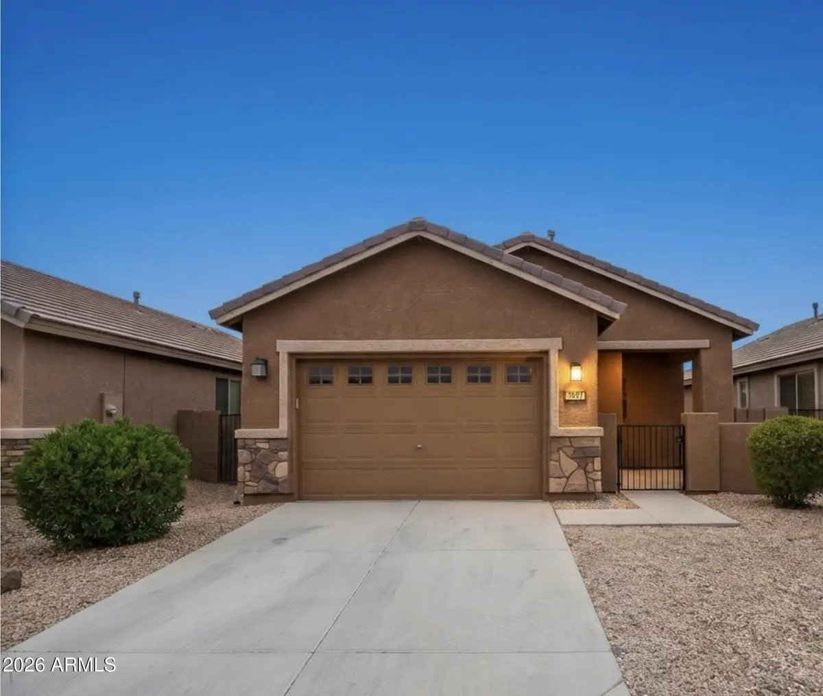 3807 S 65th Avenue, Phoenix, AZ 85043 - #1