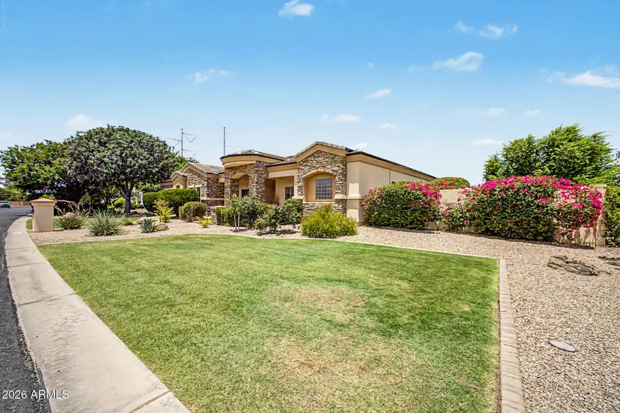 2460 E Vaughn Avenue, Gilbert, AZ 85234 - #3