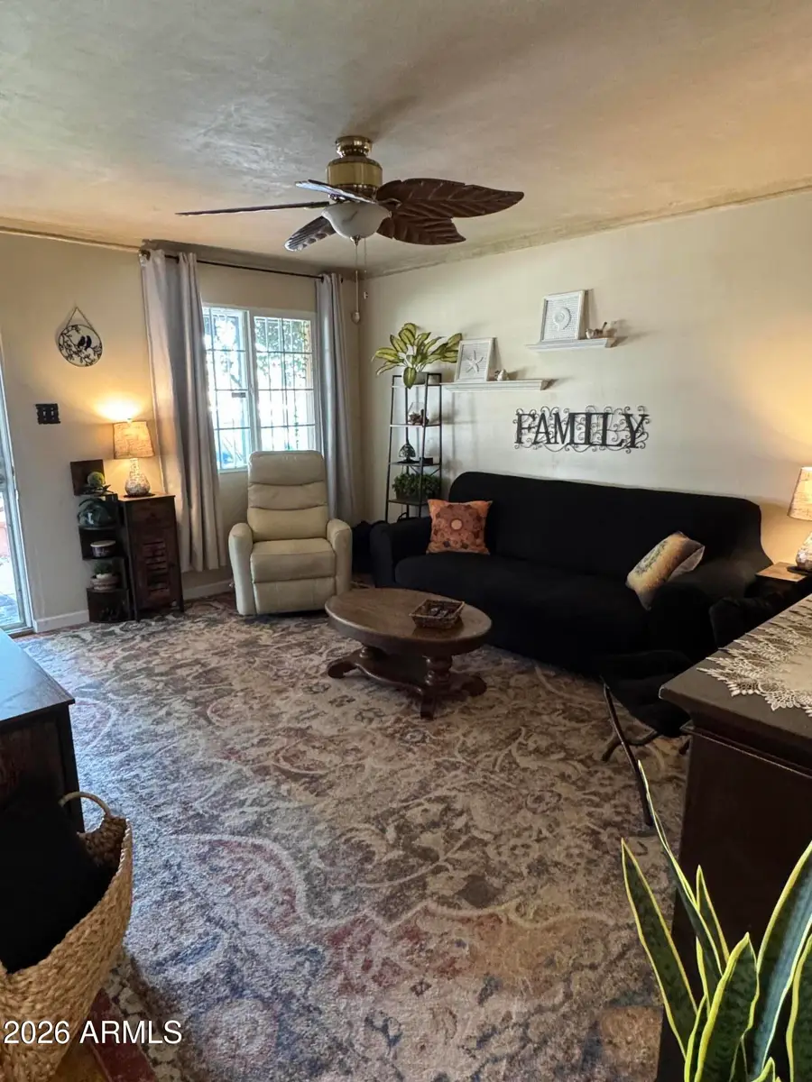 7914 W Weldon Avenue, Phoenix, AZ 85033 - #2