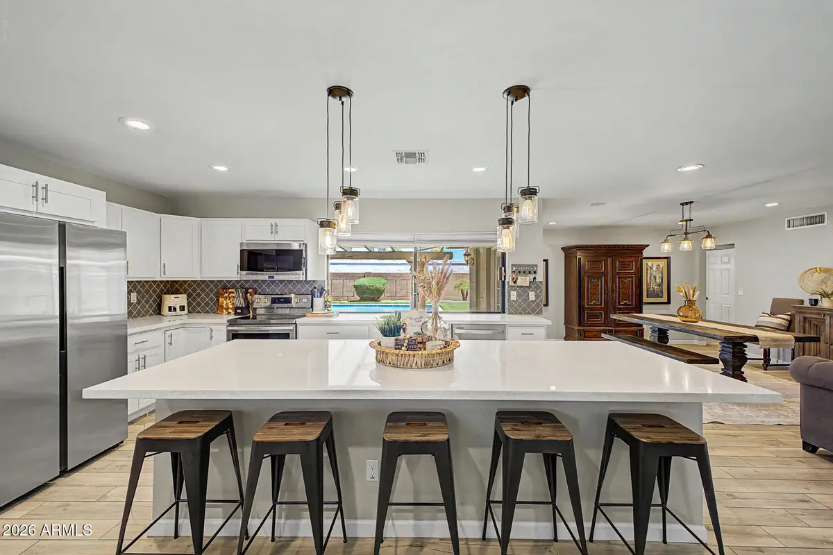 2802 E Mission Lane, Phoenix, AZ 85028 - #1