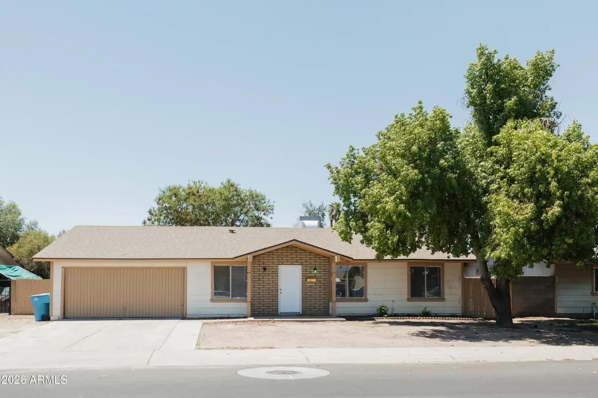 8621 W Columbus Avenue, Phoenix, AZ 85037 - #1