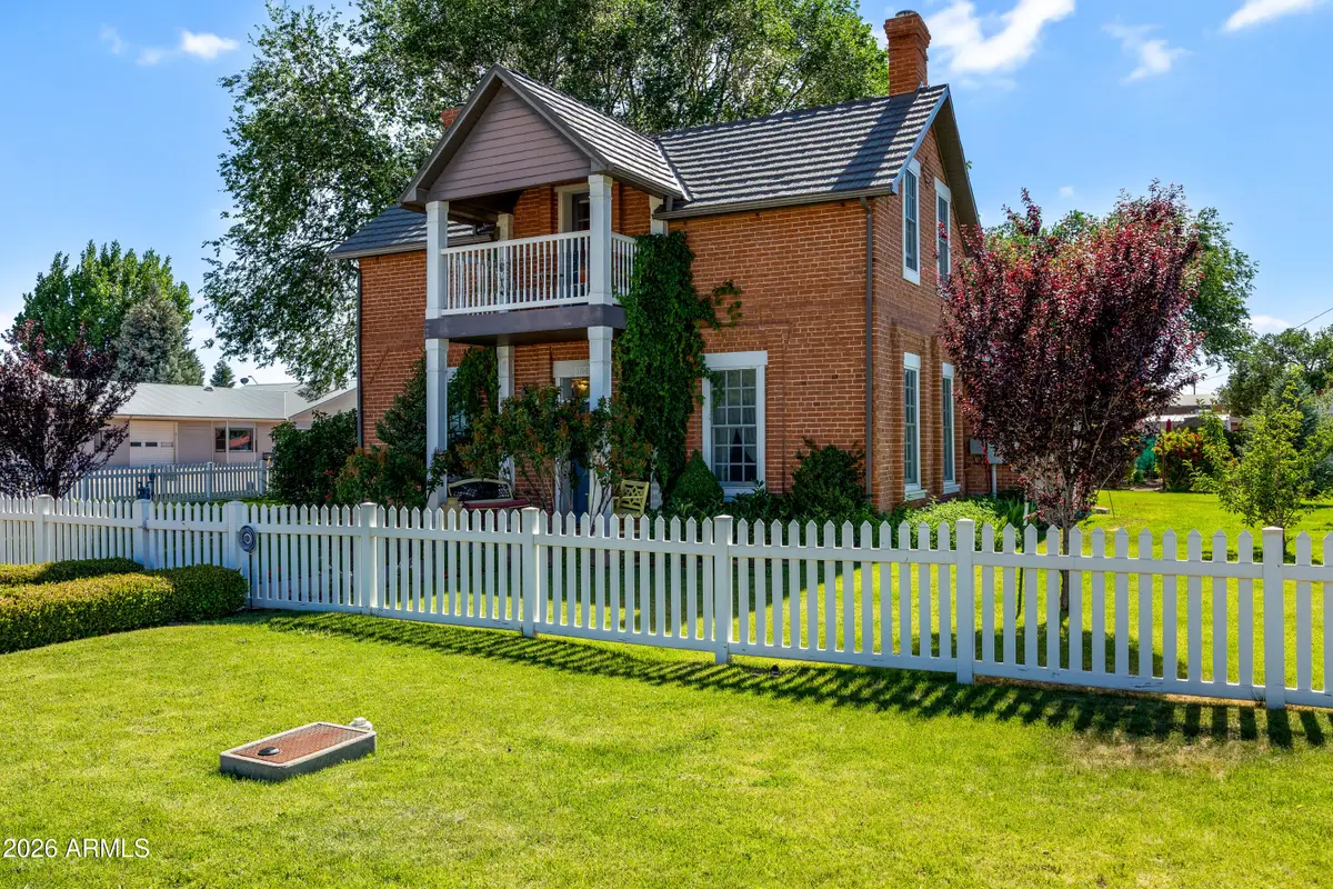 184 S 1st E Street, Snowflake, AZ 85937 - #1