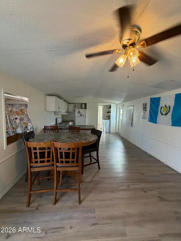 303 E South Mountain Avenue #49, Phoenix, AZ 85042