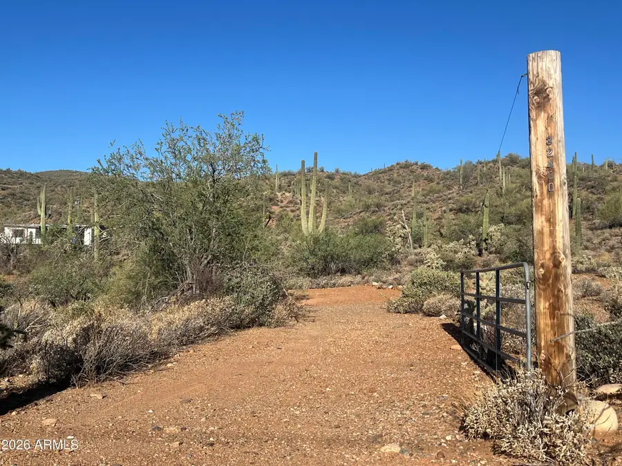 32400 S Lisa Drive, Black Canyon City, AZ 85324 - #3