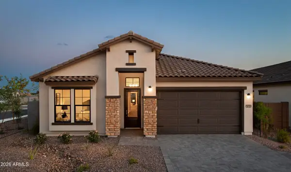 573 E Grayling Road, San Tan Valley, AZ 85140