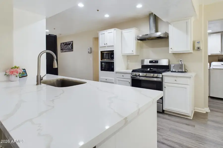 6739 E Sweetwater Avenue, Scottsdale, AZ 85254 - #2