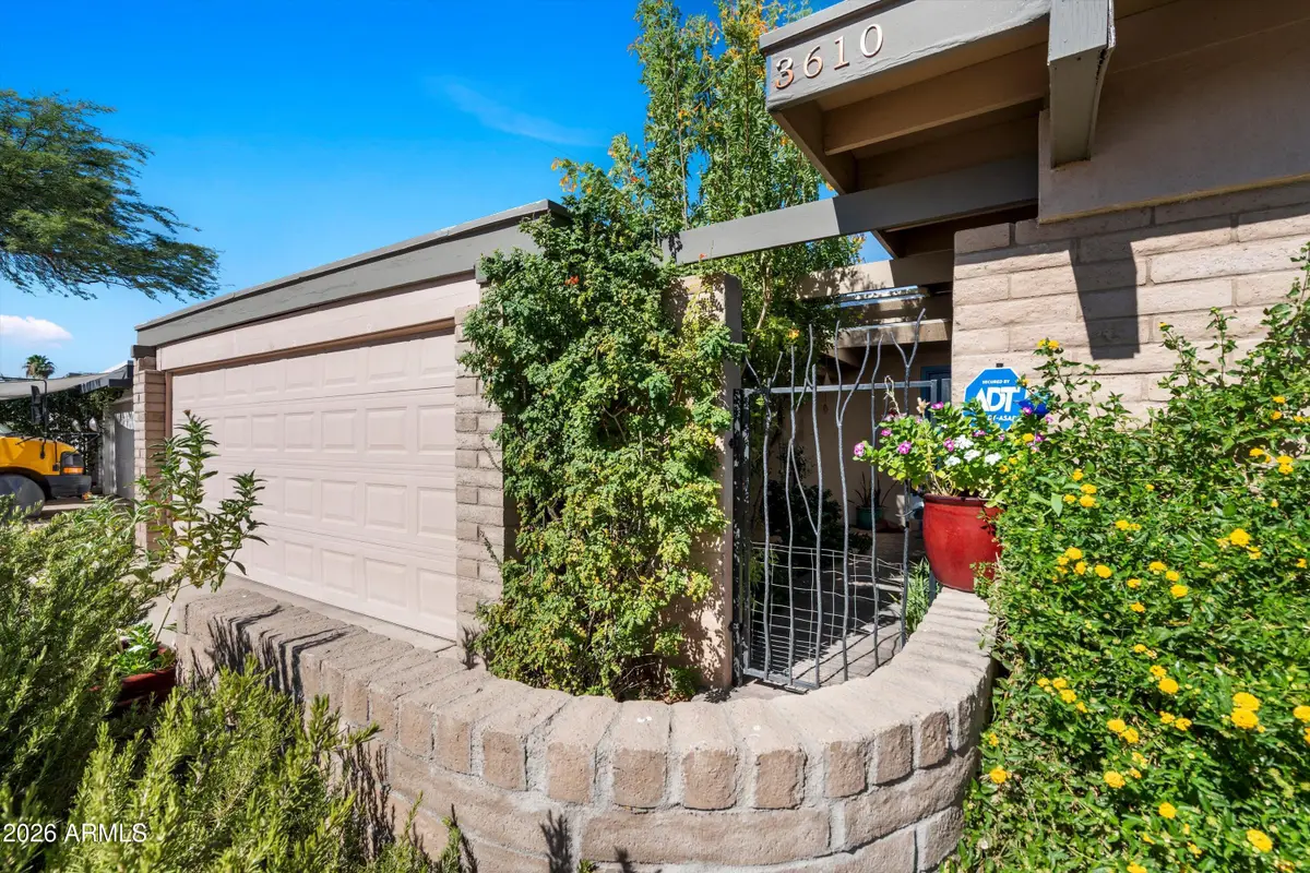 3610 E Sunnyside Drive, Phoenix, AZ 85028 - #1