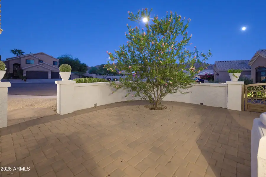 13 W Silverwood Drive, Phoenix, AZ 85045 - #3