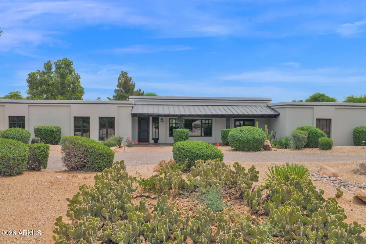 6433 E Badgett Lane, Paradise Valley, AZ 85253 - #1