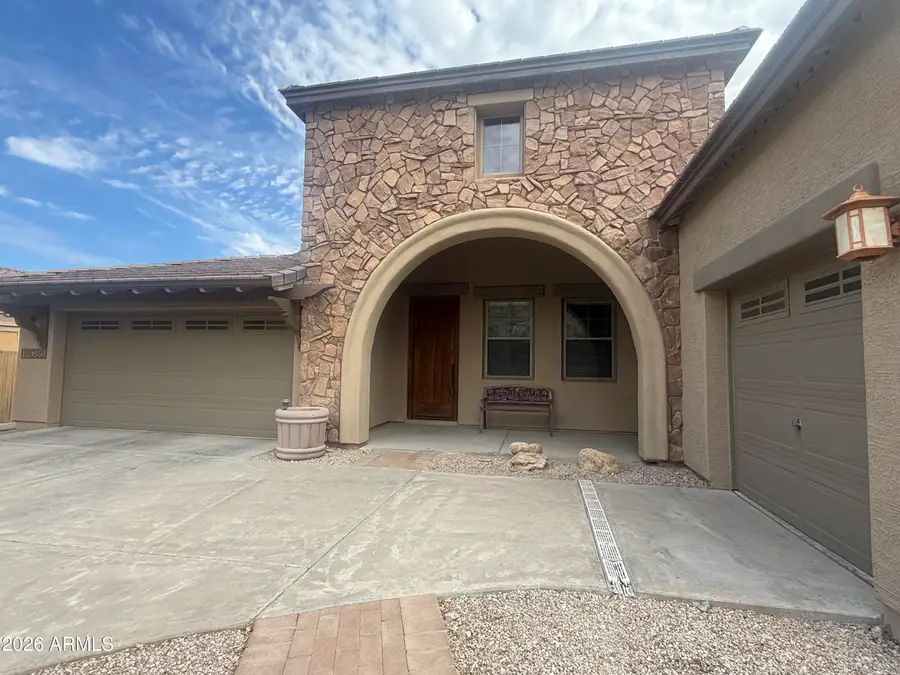 18086 W Las Cruces Drive, Goodyear, AZ 85338 - #3