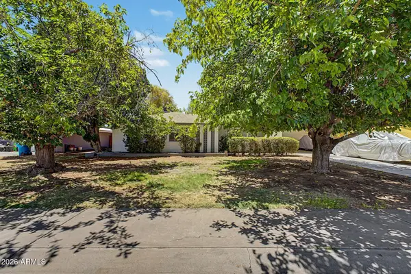 2210 W Meadow Drive, Phoenix, AZ 85023