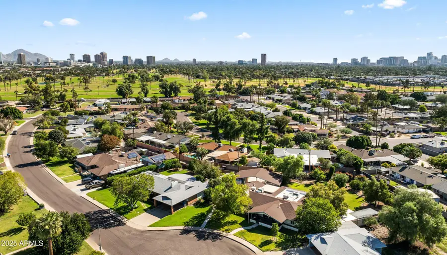2047 W Cambridge Avenue, Phoenix, AZ 85009 - #2