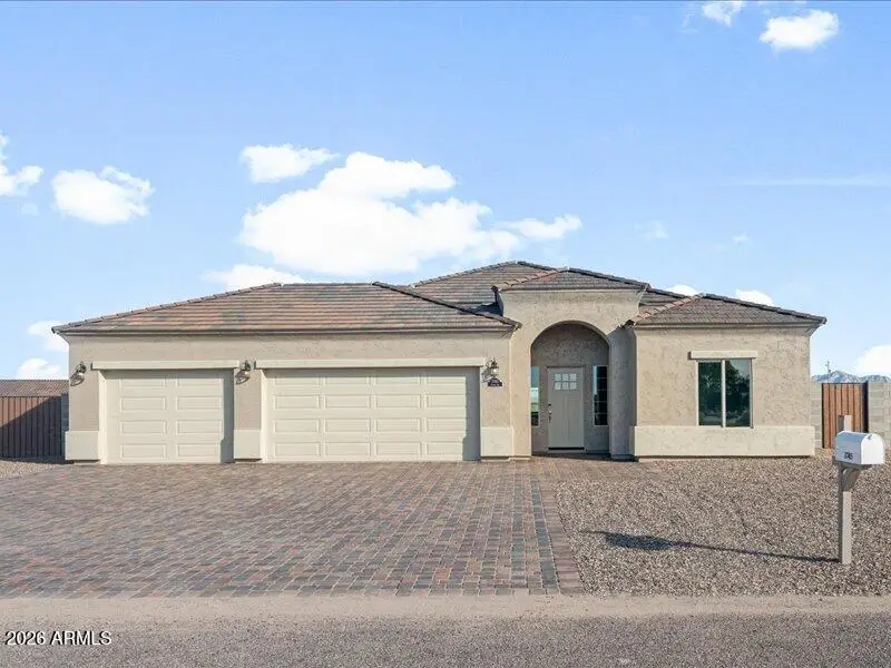 9051 W Century Drive, Arizona City, AZ 85123 - #2