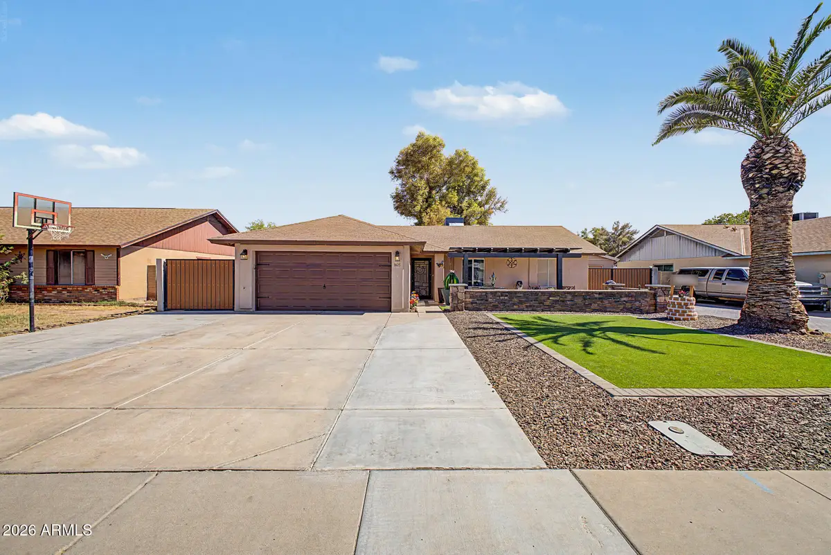8615 W Diana Avenue, Peoria, AZ 85345 - #1