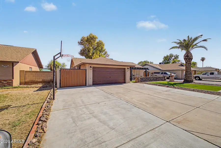 8615 W Diana Avenue, Peoria, AZ 85345 - #3