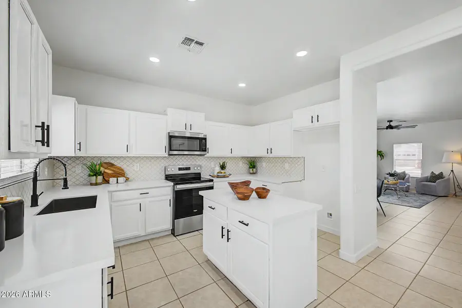 5241 W Shumway Farm Road, Laveen, AZ 85339 - #3